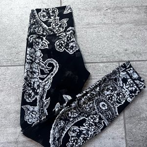 Lululemon leggings/ excellent condition